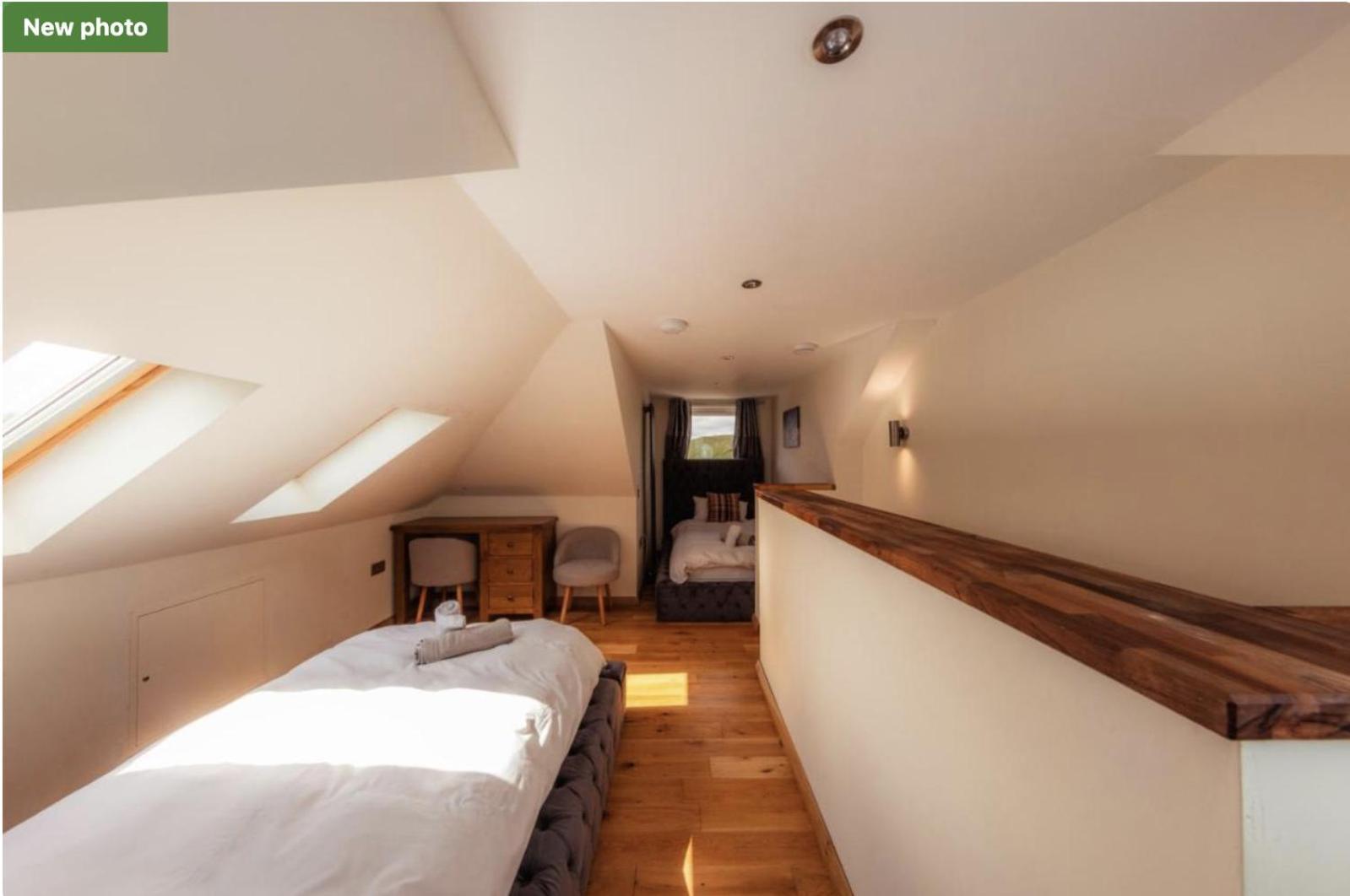 Luxury Cottage With Stunning Views Near Fairy Pools - School House 3 Carbost  Exterior foto